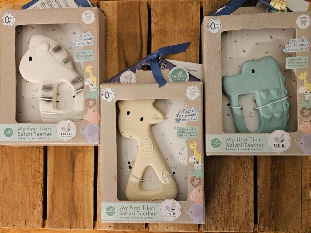 Bijtring Tikiri leeuwenhoofd met bijpassend handvat om te grijpen. Maar ook de zebra en giraf.